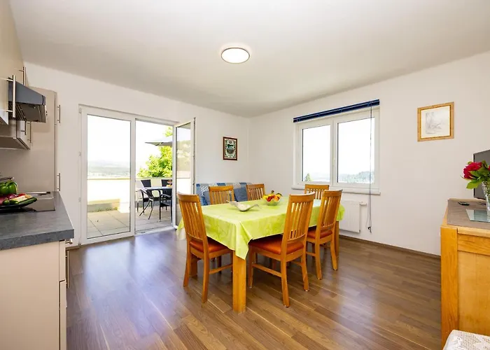 شقة Appartmenthaus *